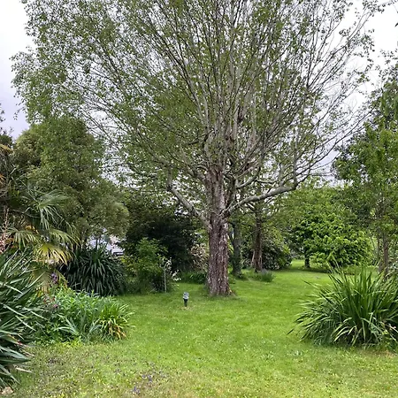 Ty Ar Gwez Bed & Breakfast Plogonnec
